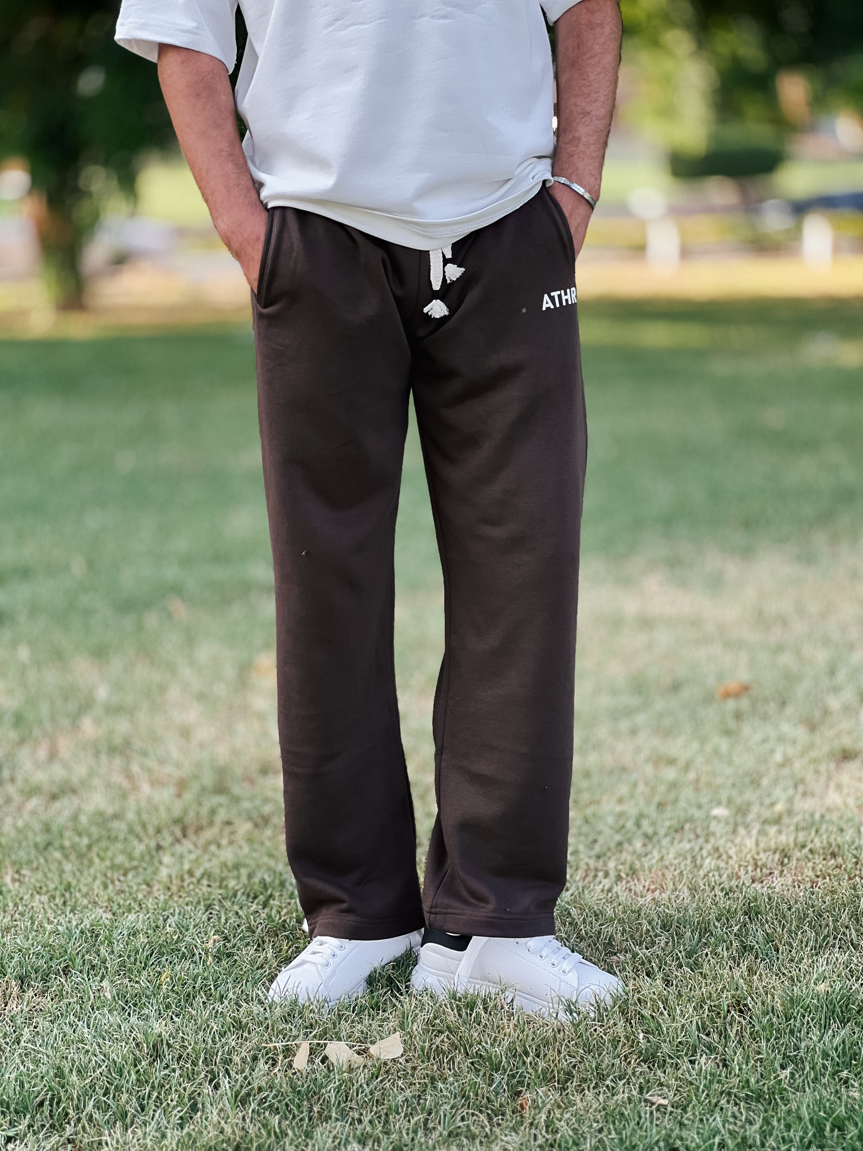 BROWN PANTS